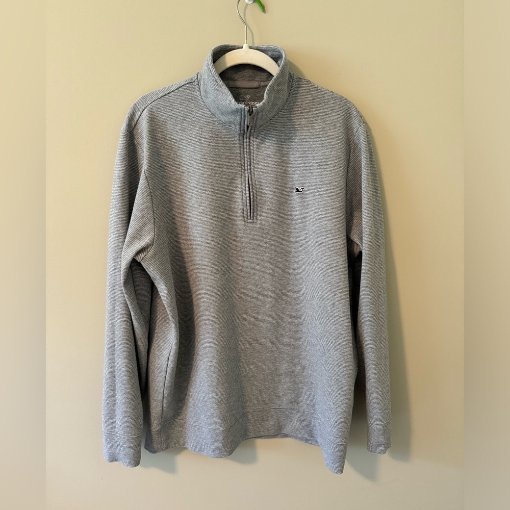 Vineyard Vines Men’s Large Grey Sweater